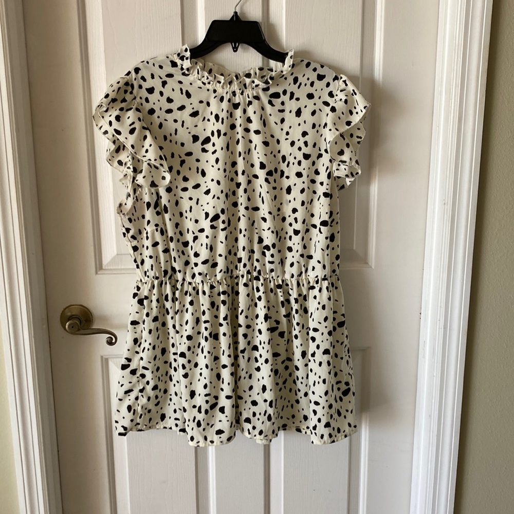 White and black blouse